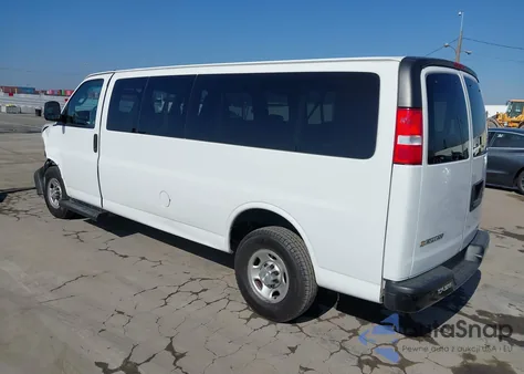 2022 Chevrolet Express Passenger Rwd 3500 Extended Wheelbase Ls z USA, uszkodzony, nr VIN 1GAZGNFPXN1286860